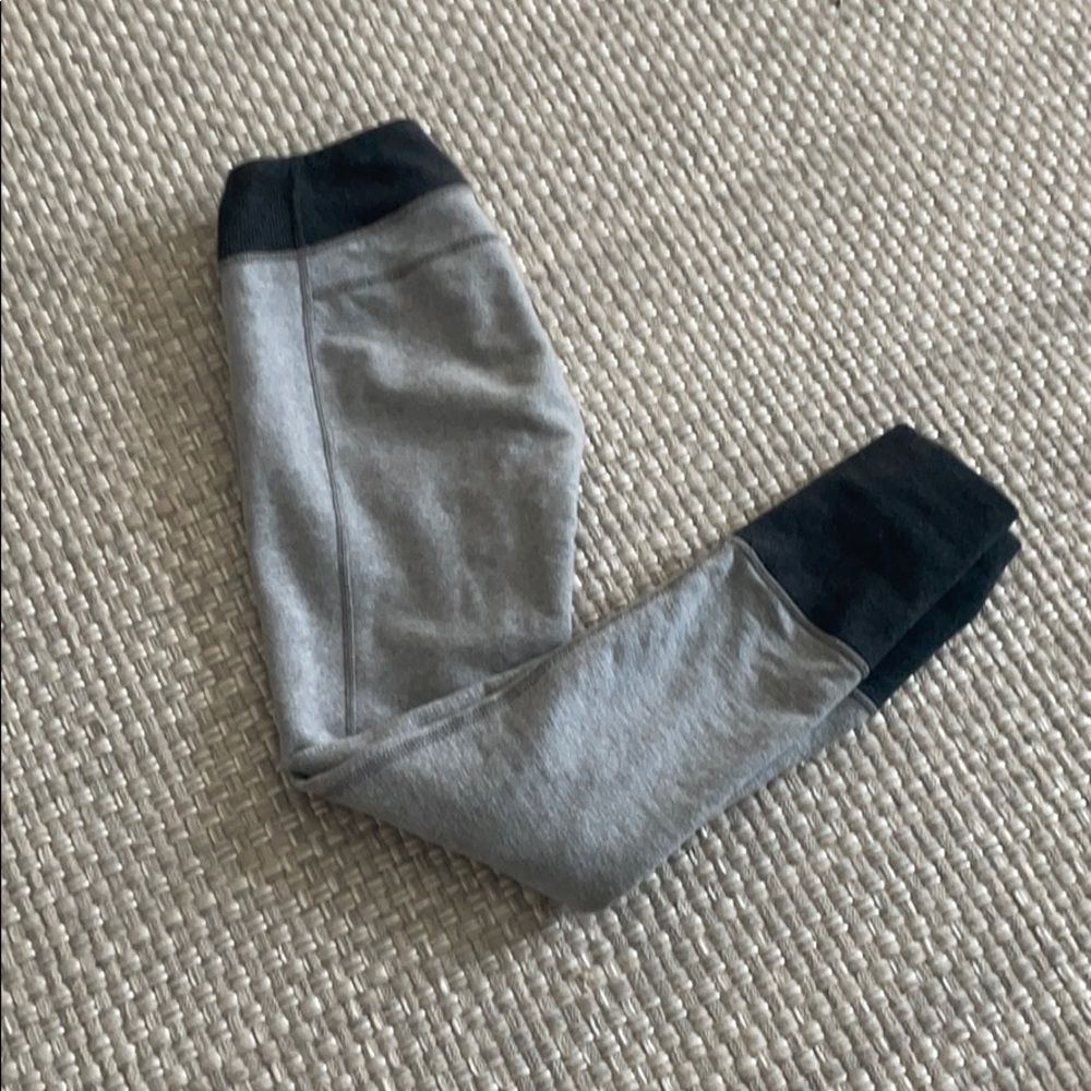 Comfy grey leggings
